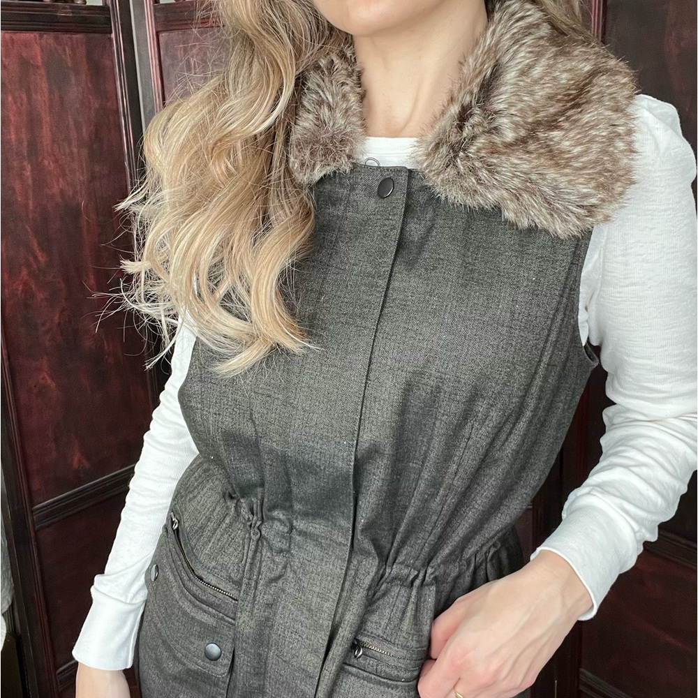 J Jill Utility Tweed vest faux fur adjustable brown size s - Picture 3 of 13